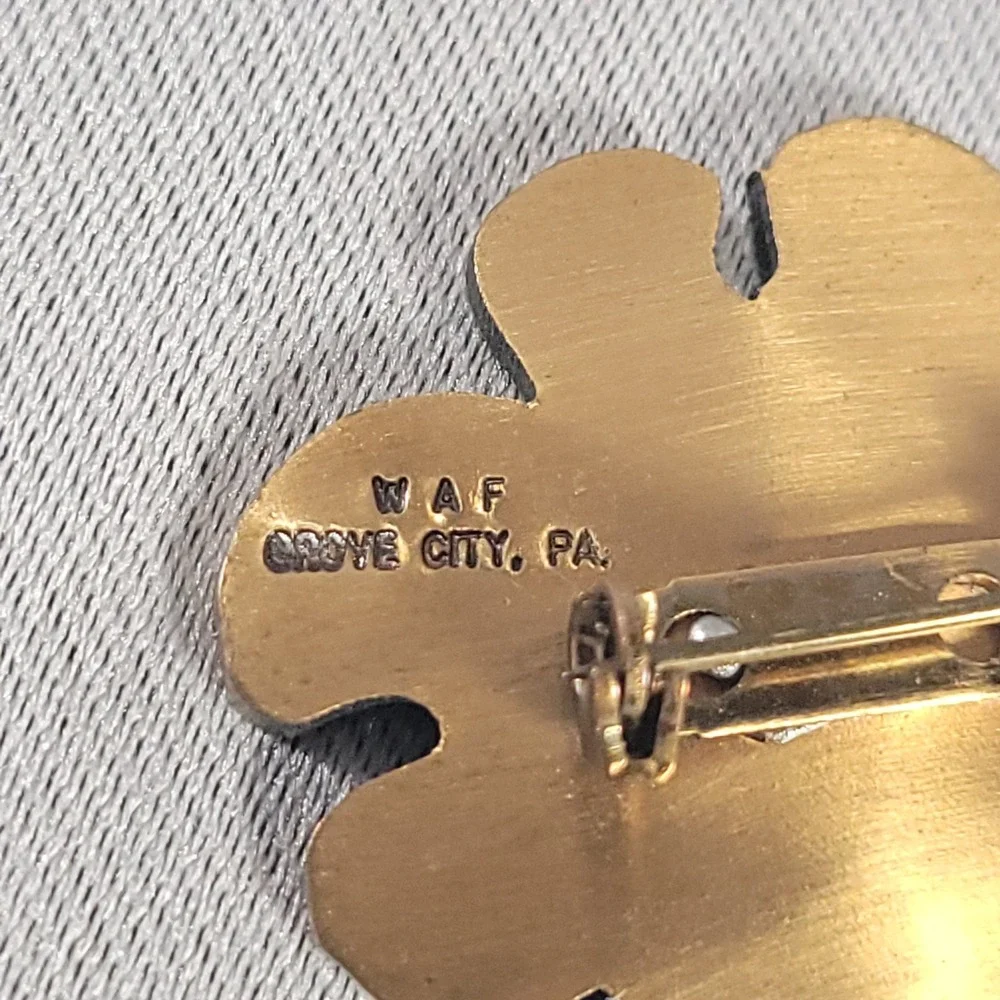 WAF Dogwood Flower Brooch Womens Antiqued Bronze Tone Floral Pin